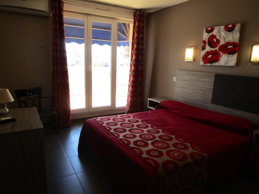 Hotel Le Maray Le Grau-du-Roi Esterno foto