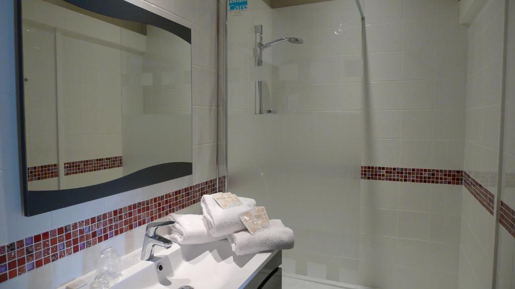 Hotel Le Maray Le Grau-du-Roi Esterno foto